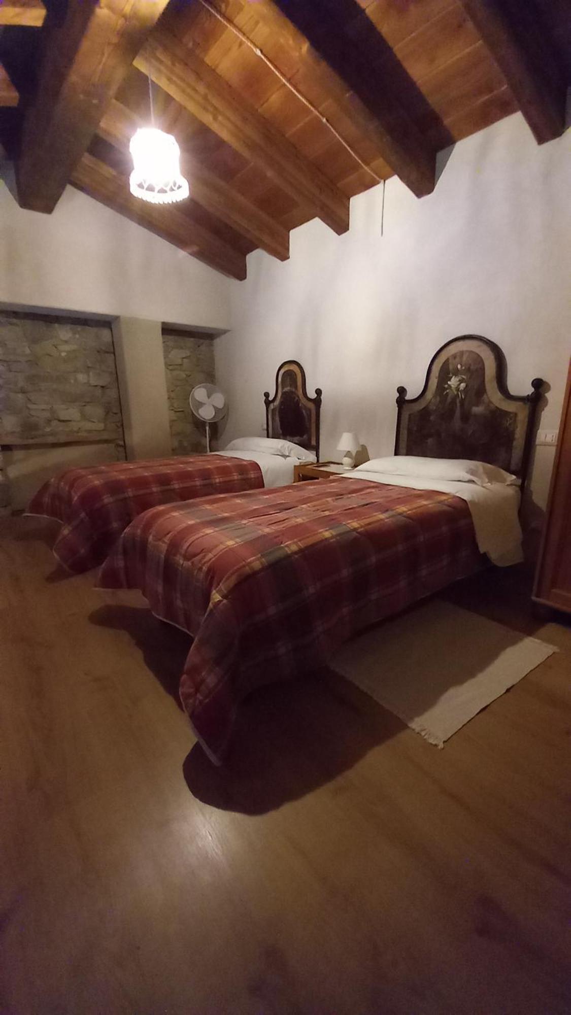 Hotel La Casa Di Lillia à Castelnovo ne' Monti Extérieur photo