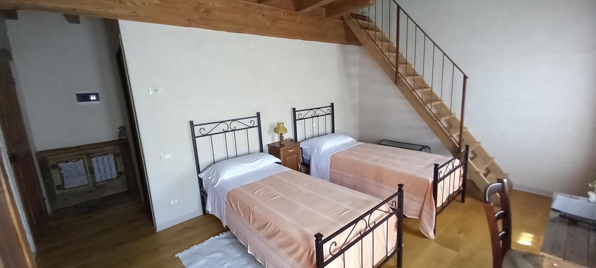 Hotel La Casa Di Lillia à Castelnovo ne' Monti Extérieur photo