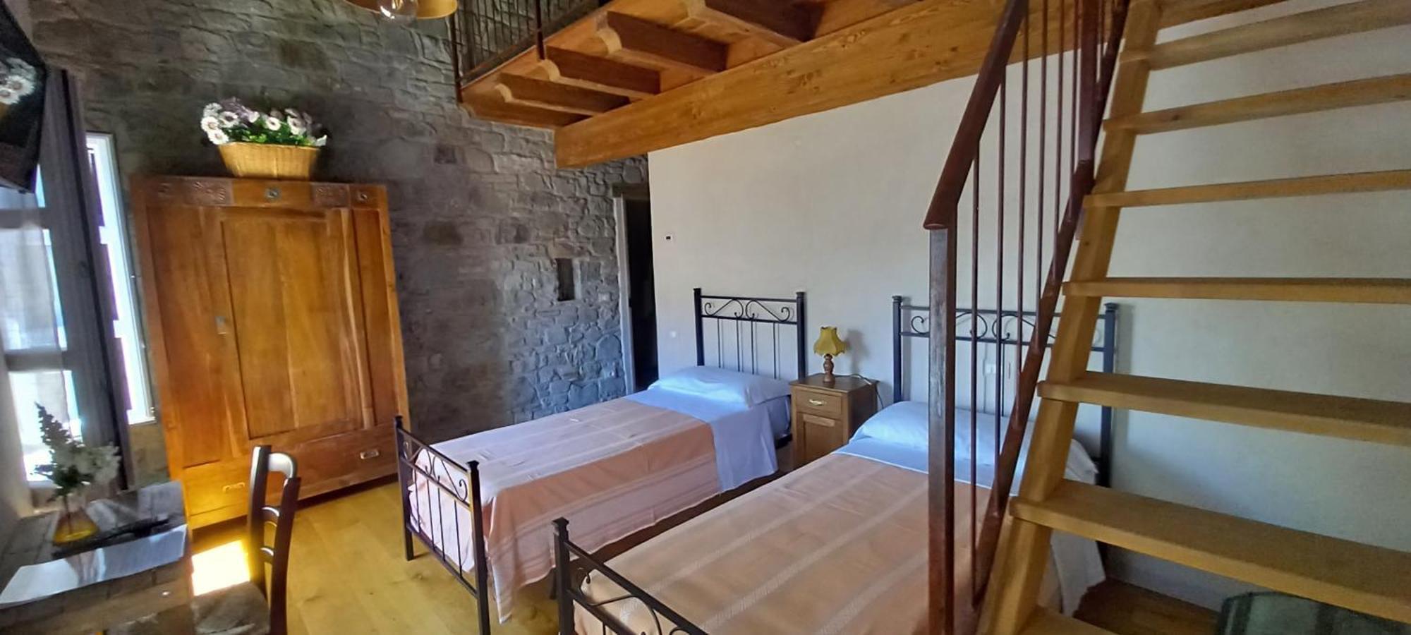 Hotel La Casa Di Lillia à Castelnovo ne' Monti Extérieur photo